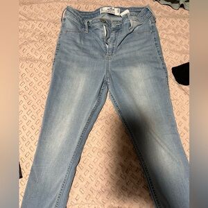 Hollister Curvy High-rise Jean Legging